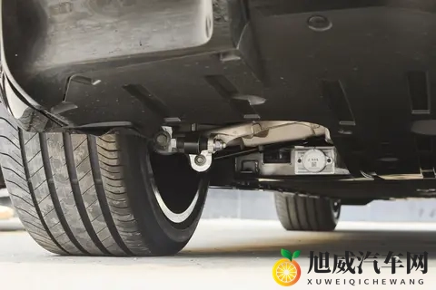 豪华中大型车备选清单必看：阿维塔12 2026款四激光版深度解析-3