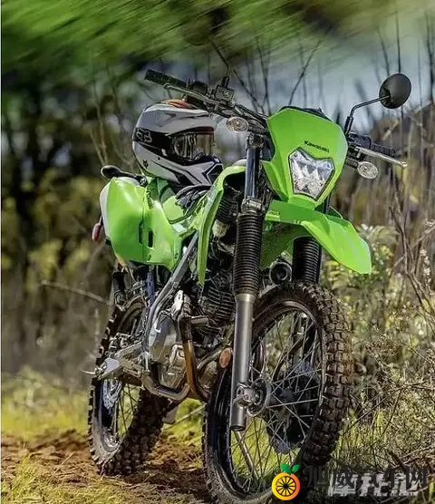 川崎KLX230以299万开卖，林道穿梭一把就过，新手也能轻松驾驭-1