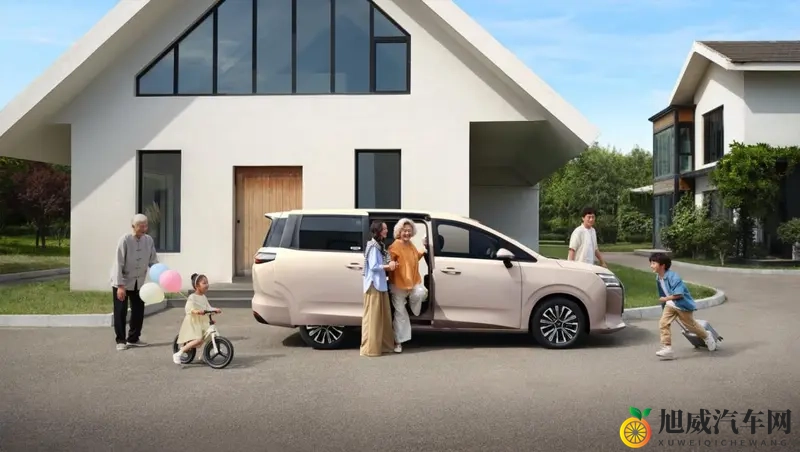 73万元起售！能不能既要又要？五菱星光730它真可以！-1