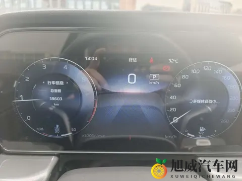 12万拿下准新红旗HS5,体验国产豪华SUV的舒适与大气-1