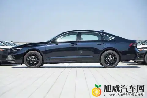 B级车王者之战：燃油车守住阵地，电车奋力反击！-2