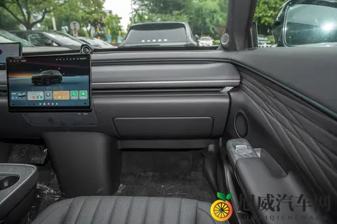 25款星途星纪元ET：11月惊喜福利，豪华配置拉满，买它血赚不亏？-2