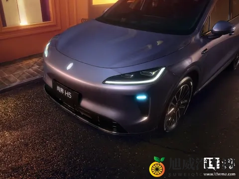 鸿蒙智行尚界 H5 上市 43 天交付破万：售价1598万元起-3