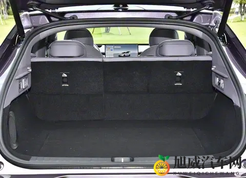 长安启源A06即将上市，主打大美舒新，适合家庭用户-3