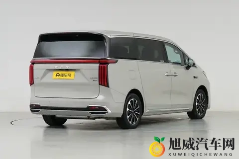 28 万的家庭 MPV，开上一个月，我发现真的不需要再加预算了！-2