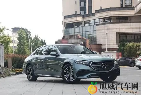 【E汽车】全新奔驰E级上市，经典版售4299万元起-1