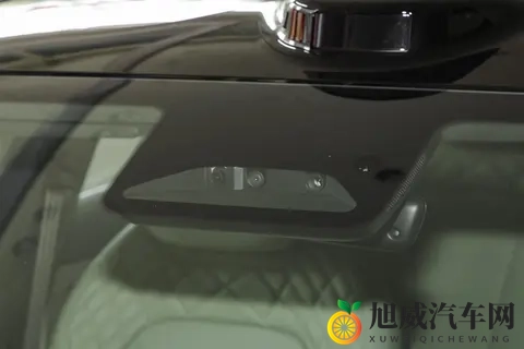 豪华与性能兼备,深度体验星纪元ES 2025款 增程版 Ultra四驱旗舰-1