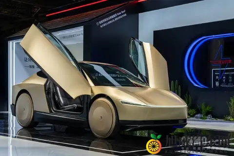 特斯拉Cybercab亮相上海进博会 为亚太地区首次展出！-1