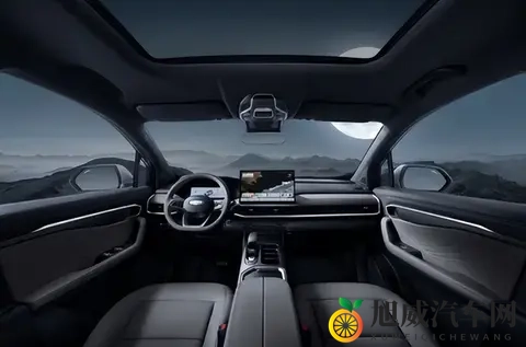 新款豪越L新增15T+5座，146寸屏+Flyme Auto，空间更大油耗更低-1