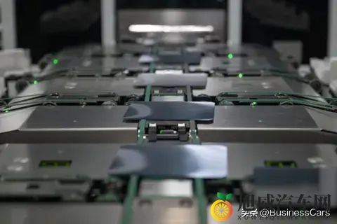 年轻人开始爱买“烂尾车”?-2