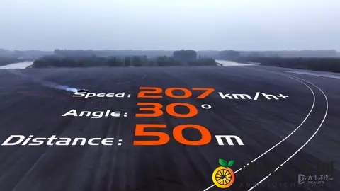 丝袜老师踩我的 出精贴吧文章：丝袜女教师意外举动，引发网友热议-3