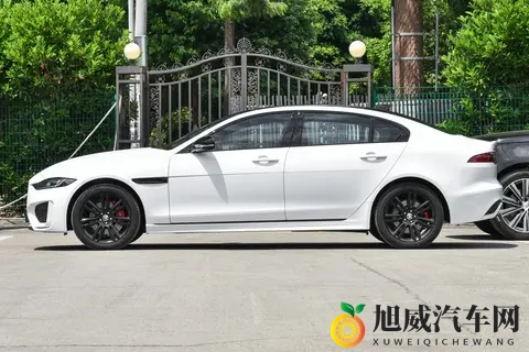 3298万起，捷豹XEL怎么选？配置对比及选买建议来啦-1
