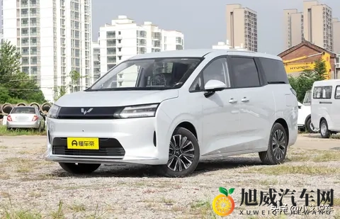 五菱星光730要来了，MPV市场要变天了吗？-2