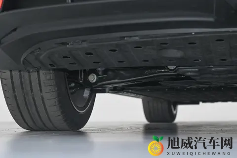 解读深蓝L06，预售价1399万元起，驾控与智能兼备的纯电新选择！-3