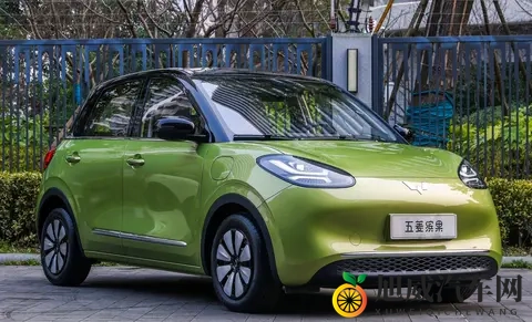 和批发销量有不少差距 10月比亚迪零售排名第一-2