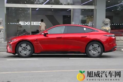 11月买星纪元ES有专属福利，实力越级，15万起谁买谁划算-3