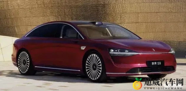 男生搞女生软件：智能软件重塑个性化服务，汽车行业变革来袭-1