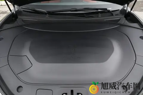 30 万级豪华电车闭眼入?26 款阿维塔12:四激光雷达 + 华为 ADS-2