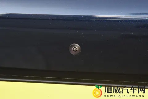 智己LS9大六座SUV,淋浴+地暖,革新体验-1