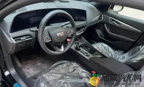 豪车降价潮掀起购车狂潮，低价诱惑背后藏着什么陷阱-1