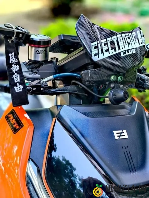 极核 AE5 vs 九号 MZ:性能派的终极之选-3