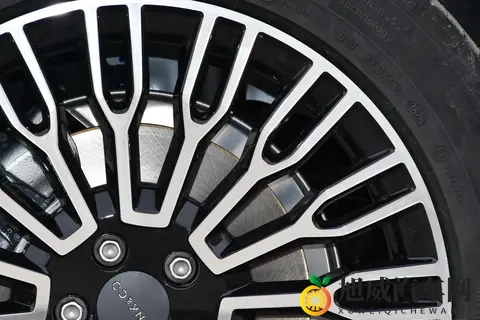 普通家庭选车记：2026款领克09四驱探索版，让我心动了-3