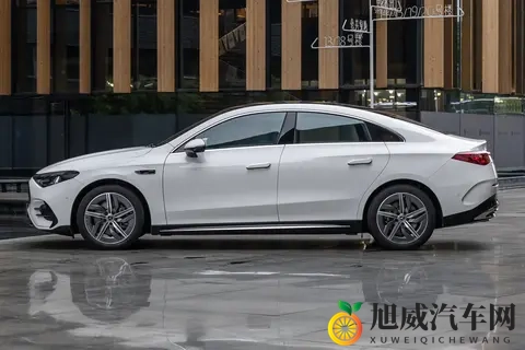 奔驰全新纯电CLA上市，售价249万起，采用三联屏设计-2