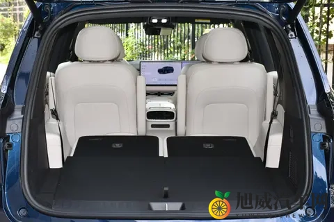 6 座 SUV 新标杆:深蓝 S09 2025 款后驱 Ultra + 超长续航版深度解析-1