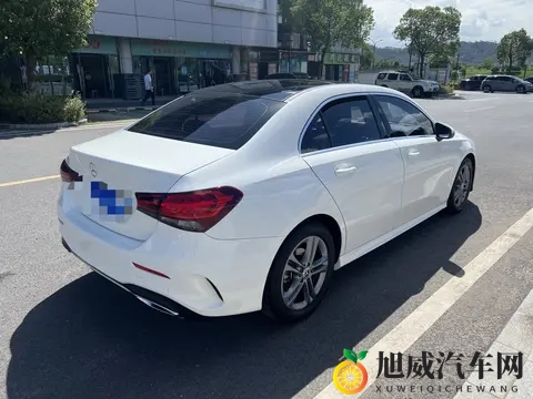 三年一手奔驰A级，6万公里，都市白领代步优选！-3
