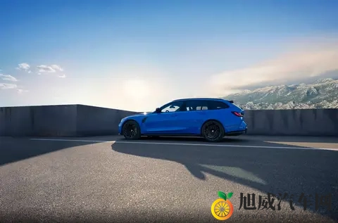 宝马M3旅行版国内官方发售，有操控有空间，9439万值得选吗？-1