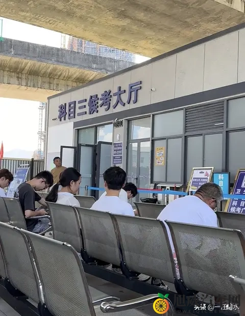 2020年教练说我们是“最幸运考生”，如今11月驾考新政落地，才懂-3