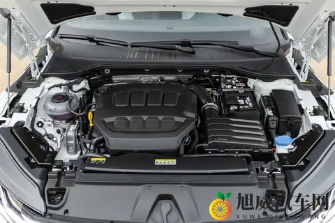 大众CC 2026款，普通版本你会选择哪一款？-1