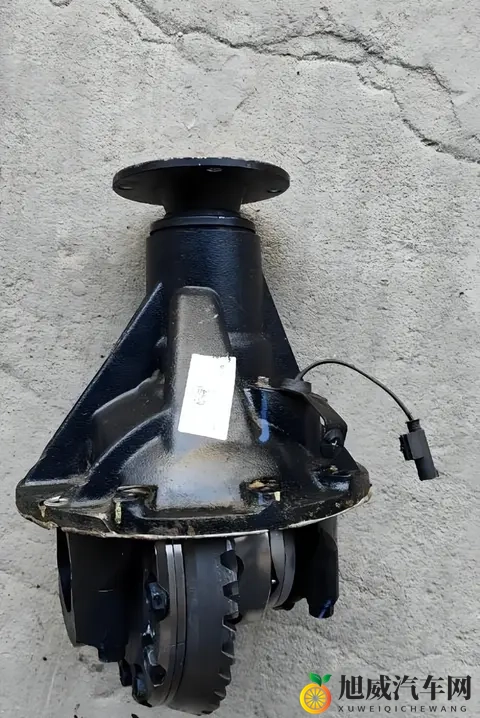 什么是差速锁,有什么用途?2025越野实测+购车避坑新手一看就懂-2