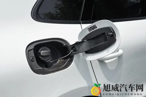 保时捷 Macan 20T 真实体验：打破动力强必费油的认知-2