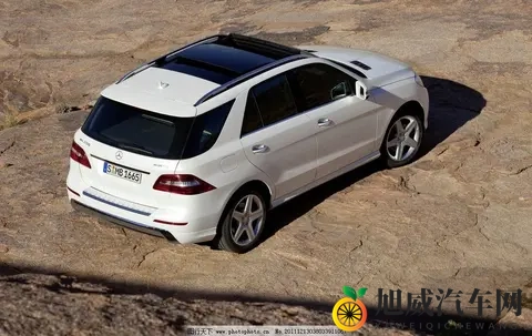 小车绿灯不走被扣6分罚200块！别再犯这个“低级错”90%车主都…-2