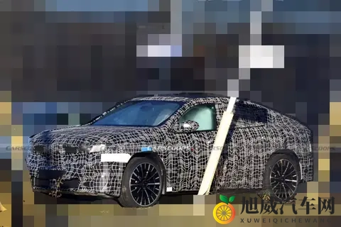 采用最新家族风格，全新宝马iX4测试谍照曝光-1
