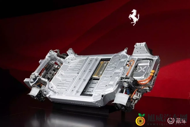 美女打开双腿  网站：性感美女展风情，诱惑网站引关注-3