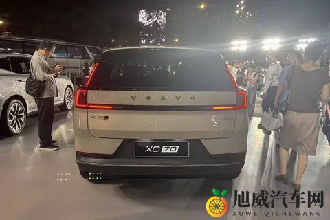 2699万元起_续航超1200km 第10000台全新沃尔沃XC70下线-3