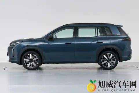 试驾广汽埃安i60增程版：解决增程车三大痛点，价格亲民-2