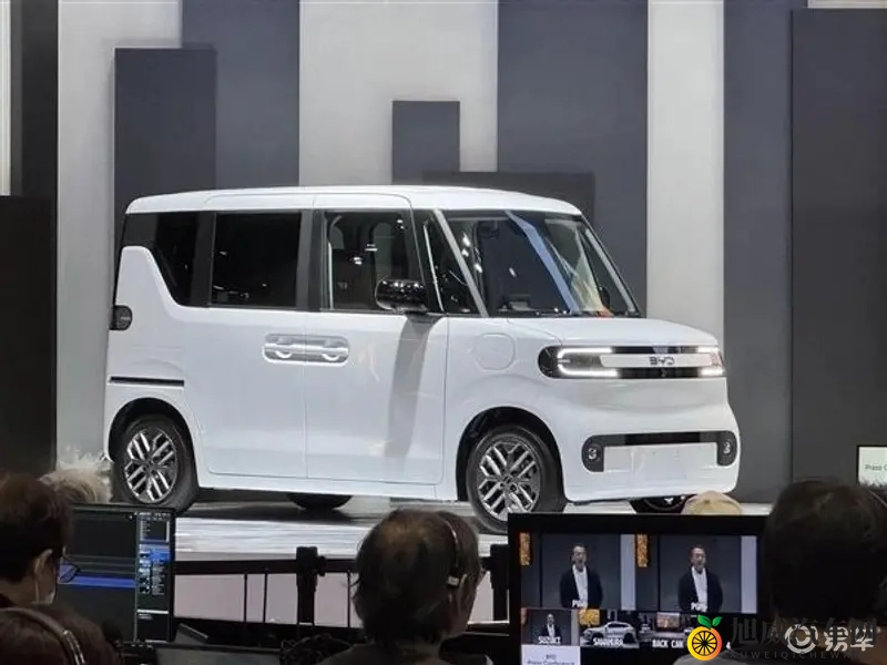 甘雨被触手怪 吸乳的图片:《游戏角色甘雨遭遇触手怪物,惊悚画面曝光》-1