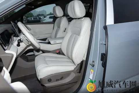 什么?起售价还不到30万,腾势N8L DM这波操作让竞争对手慌了-1