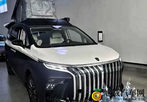 塞纳稳坐MPV王座,星海V9升顶掀桌,谁在重新定义家庭车?-1