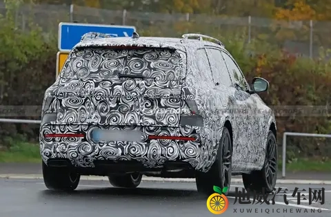 迈巴赫GLS的竞品，奥迪Q9霍希版谍照！品牌新旗舰SUV，真男人开V8-1