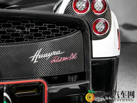 每日超跑系列:2020 帕加尼 Huayra Roadster BC Quaranta-1