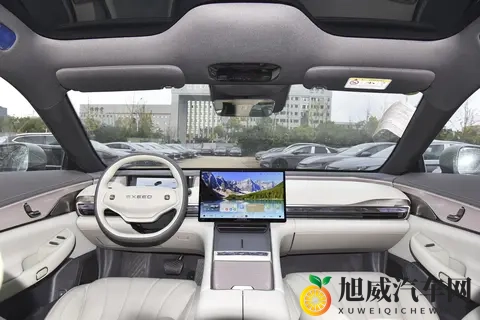 2025款星纪元ES：均衡实力派，家用新能源轿车可以这样选-3