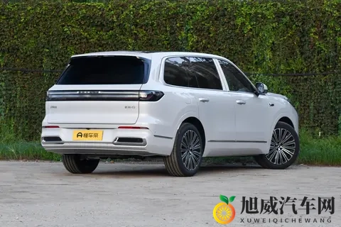 别盯着银河M9不放了！搭零重力座椅+ADS 4，深蓝S09带来舒适新体验-1