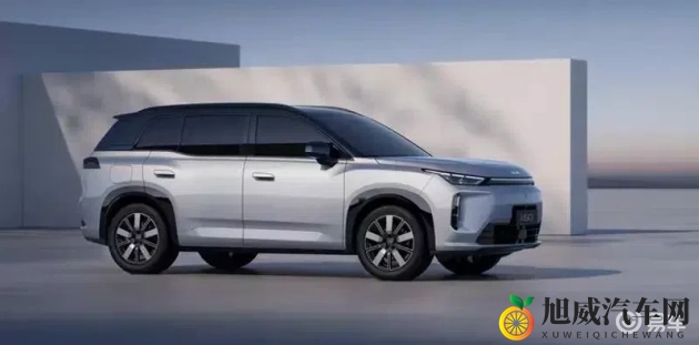 爱情岛亚洲自拍：汽车文化之旅，浪漫自拍，探寻汽车魅力-1