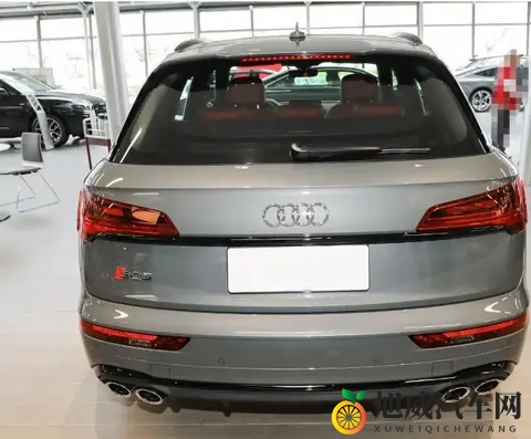 上海一辆冷门富豪的街头独舞：40万V6轿跑到底怎么过活的-1