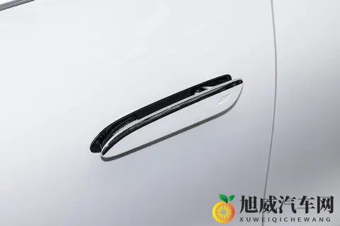 开20多万的奔驰电车丢人吗？坏了，奔驰纯电CLA这次真的可以买！-2