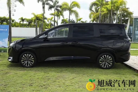 我的星光730 2025款到店体验：一辆适合全家出行的7座车-2